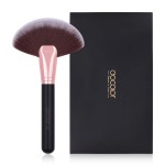 Docolor Fan Brush Finishing Powder Brush Multi-use Brush For Face and body Professional Highlighting Blush powder Bronzer Cheekbones Make Up Brushes Perfect For Spray Tan Powder Synthetic Hair Soft