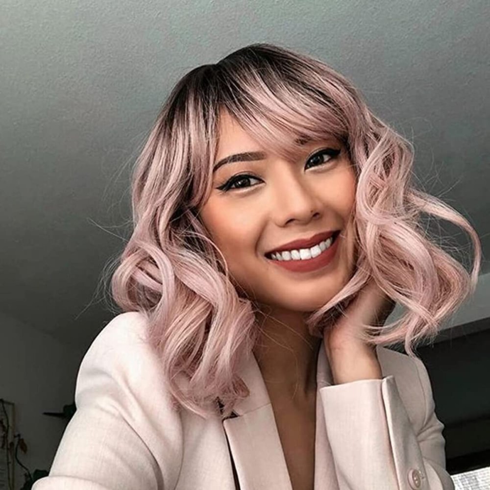NOBLE Pink Wig with Bangs Short Ombre Pink Bob Wigs for Women Colorful Short Wavy Wigs Heat Resistant Synthetic Bob Wigs with Dark Roots for Daily Party Use