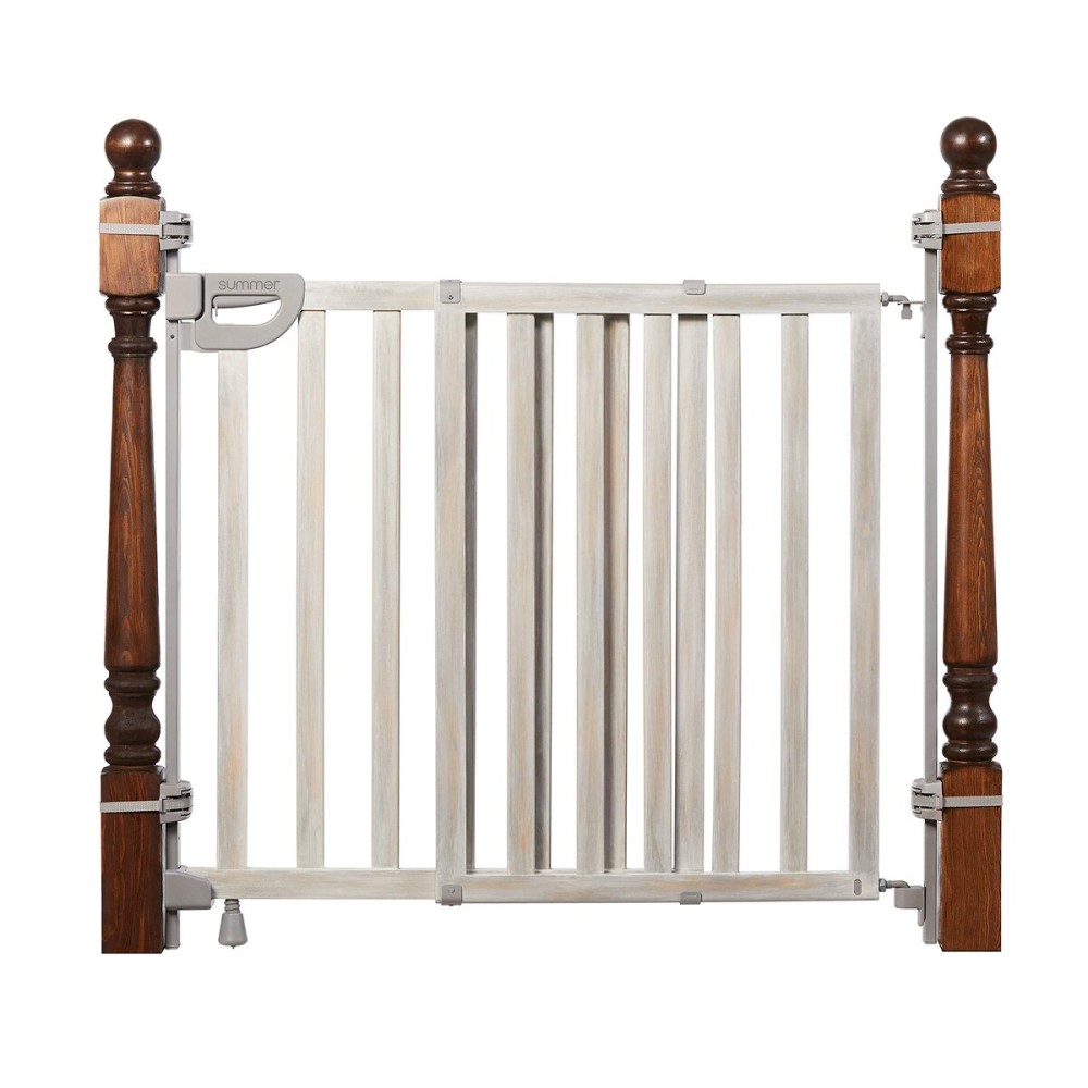 Summer Infant Banister and Stair Wood Safety Gate with Extra Wide Door Design and Comfort Grip handle for Easy One Handed Release, Multicolor