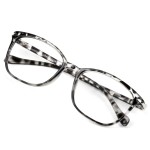 VisionGlobal Blue Light Blocking Glasses for Women/Men, Anti Eyestrain, Computer Reading, TV Glasses, Stylish Square Frame, Anti Glare(Leopard,+5.75 Magnification)