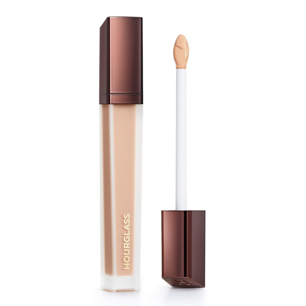 Hourglass Vanish Airbrush Concealer. Weightless and Waterproof Concealer for a Naturally Airbrushed Look