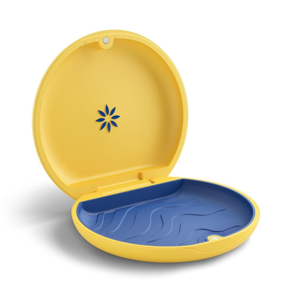 INVISALIGN Aligner and Retainer Case, Yellow