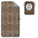 ECCOSOPHY Microfiber Beach Towels Made from Recycled Plastic Bottles - 71x35 inch Quick Dry Pool Towels - Large Sand Free Beach Towels - Oversized Travel Towels with Pouch (Kenya)