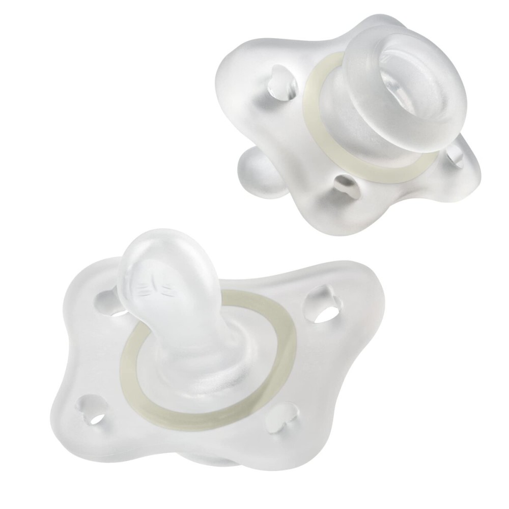 Chicco PhysioForma 100% Silicone Mini Glow in The Dark Pacifier for Babies Aged 2-6 Months | BPA & Latex Free | Reusable Sterilizing Case | Clear, 2pk