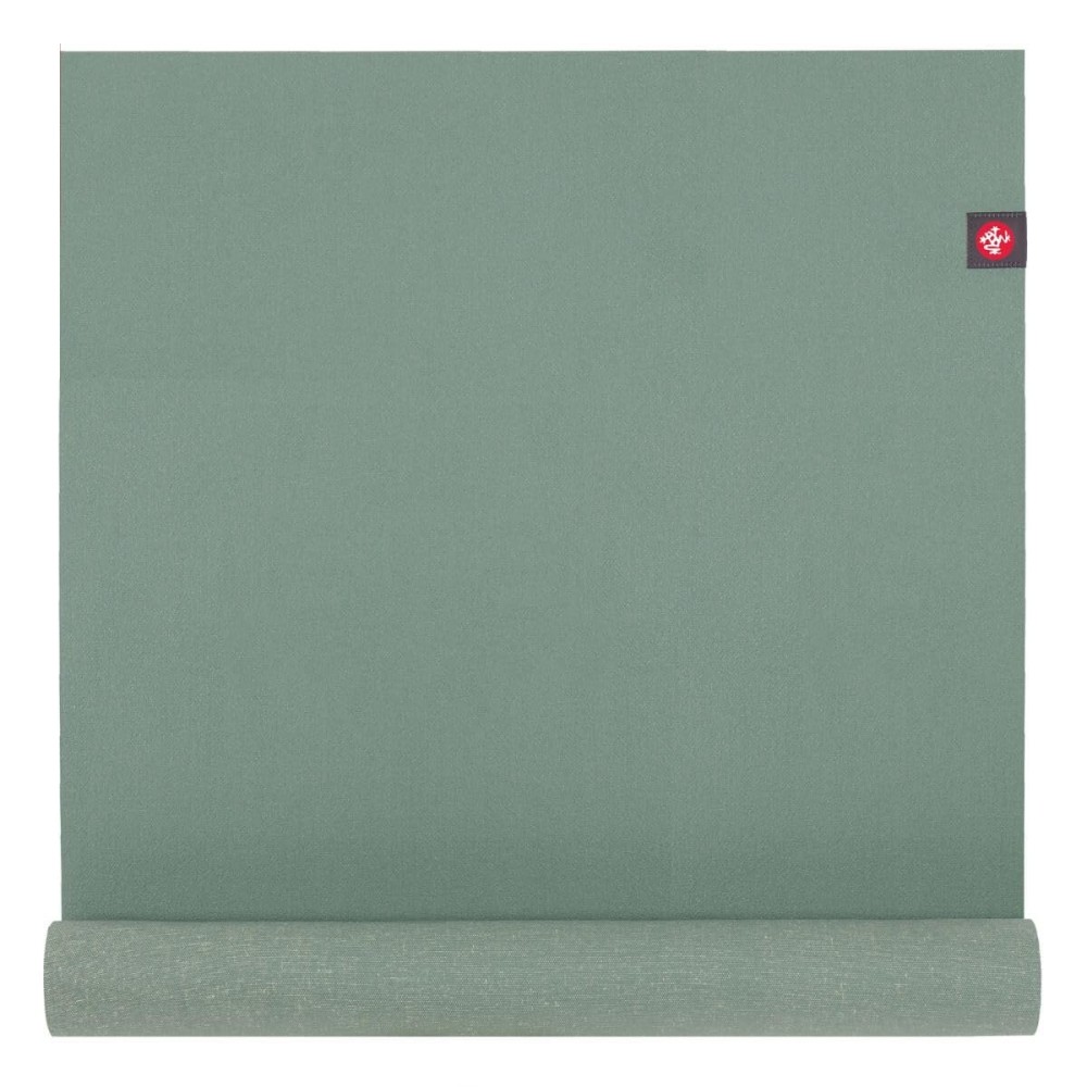 Manduka eKO Superlite Yoga Mat for Travel - Lightweight, Easy to Roll and Fold, Durable, Non Slip Grip, 1.5mm Thick, Leaf Green, 71 x 24