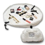 Lay-n-Go Cosmo Drawstring Cosmetic & Makeup Bag Organizer - Portable Drawstring Makeup Bag w/Zipper Pocket, Makeup Loops & More - Durable, Machine Washable Toiletry Bag (20, Comfort/White)