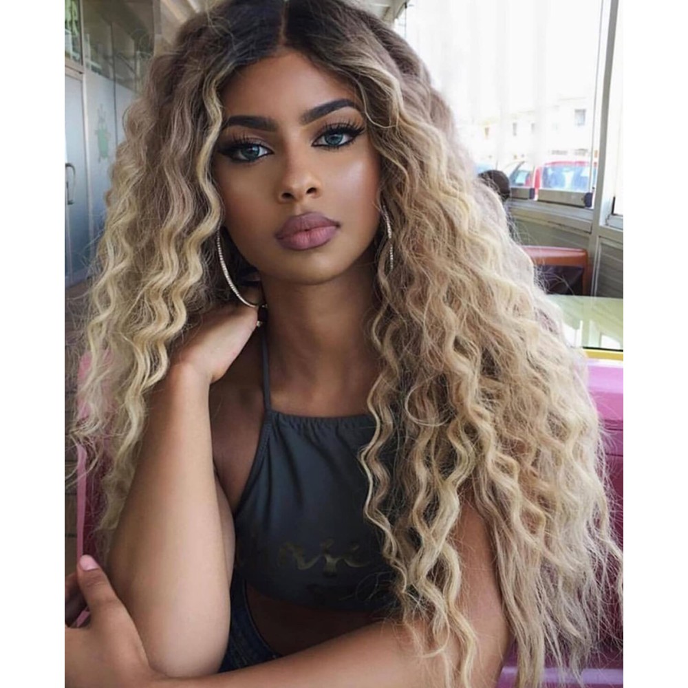 Fencca Ombre Blonde Long Curly Wigs for Women Heat Synthetic Curly Hair Wavy Full Wig Middle Part Natural Looking Wig