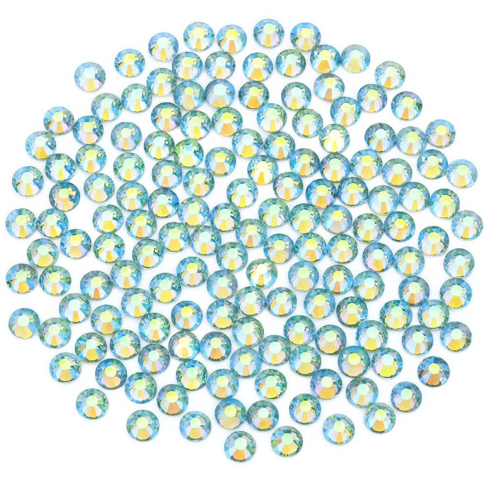 Novani Rhinestones 3000Pcs Flatback Crystal Round Loose Gemstones Glass Rhinestones for Crafts Makeup Nail Art Clothes Shoes DIY Decorations(SS8, 2.3-2.5mm,Light Green AB)