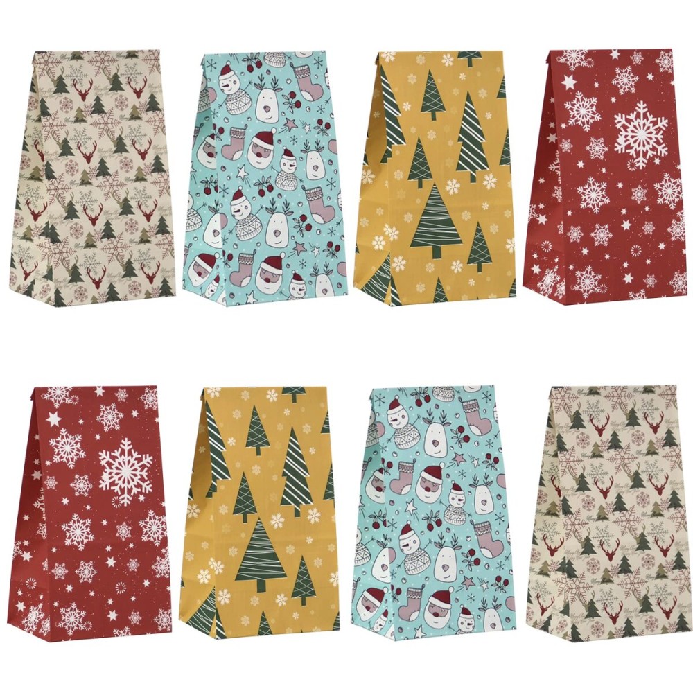 Christmas Treat Bags with Stickers, 24 Kraft Paper Goodie Bags, Holiday Party Favor Bags for Classroom, Kids Gift Wrapping & Winter Celebrations