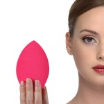 EXTRA LARGE 11CM Make Up Beauty Sponges Blender BIG for Face & BODY (1x Small 1x Large) -With 2 Sponge Holder- FASTER FLAWLESS APPLICATION for Foundation/Fake Tan/Powder/Blending/Setting/
