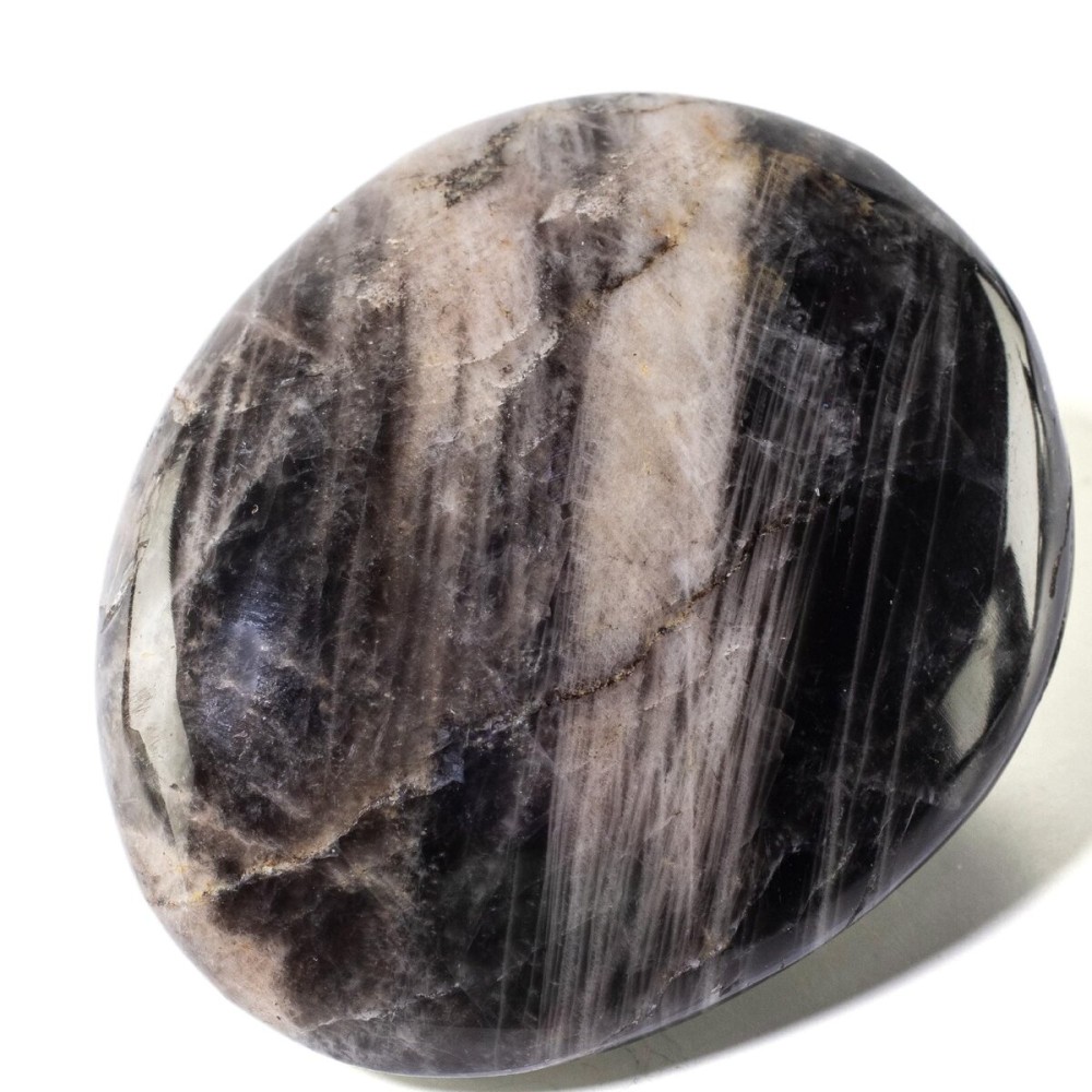 KALIFANO Palm Stone with Healing & Calming Effects - AAA+ Grade High Energy Worry Stone with Information Card - Reiki Crystal Used for Courage (Family Owned and Operated) (Black Moonstone)
