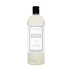 The Laundress Signature Isle Detergent, Coastal Inspired Scent, Concentrated Laundry Detergent Liquid, Tough on Stains, Isle Scent, 32 oz.