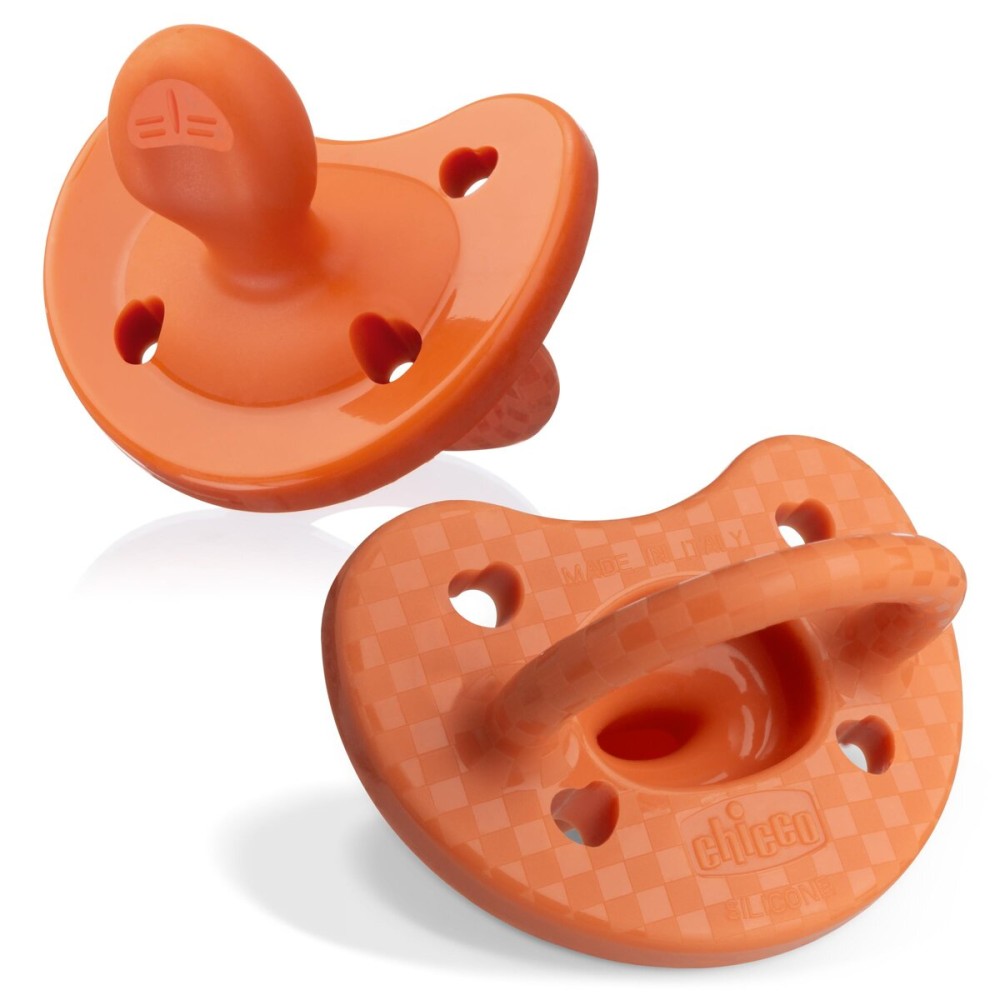 Chicco PhysioForma Luxe Orthodontic Pacifier, 16-24m | 100% Soft Silicone | Supports Breathing & Oral Development | Textured Shield & Handle | Includes Sterilizing Case | BPA Free | Terracotta, 2pk