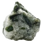 Amazing Gemstone Green Tourmaline with Quartz Raw Crystals and Healing Stones, Natural Rocks For Tumbling - DIY Raw Stones And Crystals (1 Piece)