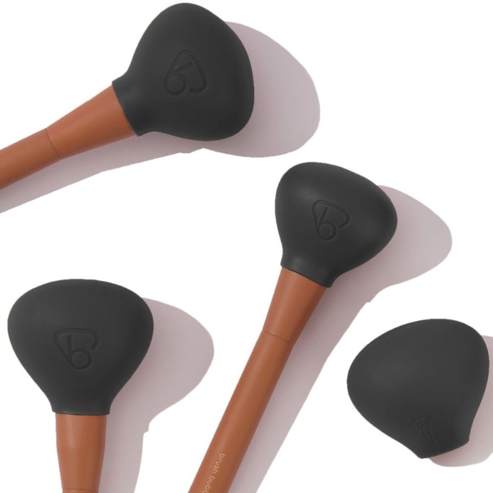 brush bubble Compact Silicone Makeup Brush Covers for Travel, A Storage & Organizer Case for Brushes to protect Makeup Bag, Re-designed Universal Fit, Black, Set of 4