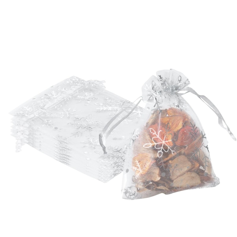YHJZ 50PCS Snowflake Organza Bags, 4x6 inches Small Christmas Gift Bags with Drawstring, Mesh Bags for Gift (White Christmas)