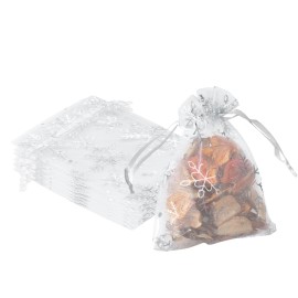 YHJZ 50PCS Snowflake Organza Bags, 4x6 inches Small Christmas Gift Bags with Drawstring, Mesh Bags for Gift (White Christmas)