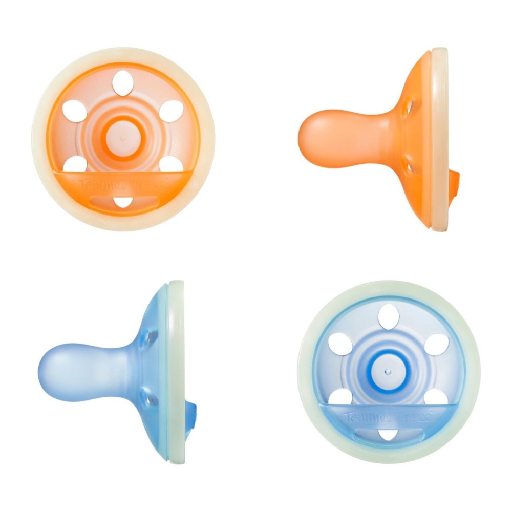 Tommee Tippee Breast-Like Night Newborn Pacifier, 0-6 Months, Breast-Like Baglet, BPA-Free Binkies, Glow in The Dark Technology, Orange/Blue, Pack of 4