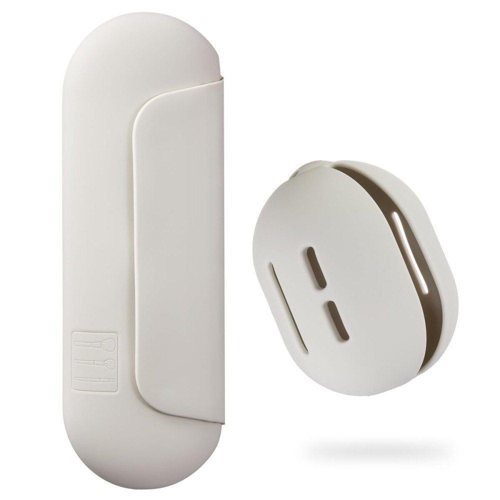 AGIKET 2 IN 1 Silicone Makeup Brush Holder with Beauty Make Up Sponge CaseSoft Portable Cosmetic Face Brushes Holder with Upgrade Anti-Fall Out Magnetic Closure - Starlight