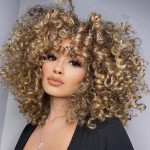 7 Packs GoGo Curl Crochet Hair 10 Inch Short Curly Crochet Hair for Women Deep Wave Beach Curl Crochet Braids Synthetic Braiding Hair Extensions(10 Inch, T33/27)